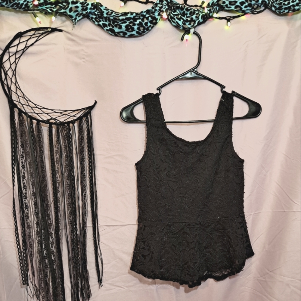Lace Preplum Tank 🎀 Bow Back